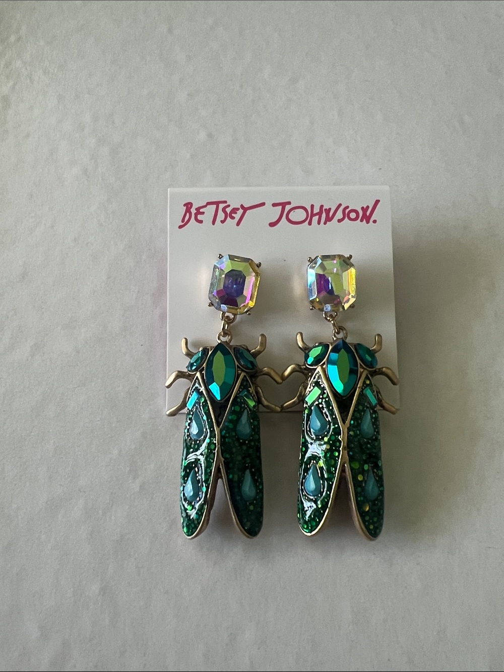 NEW Betsey Johnson Beetle Earrings. - Picture 2 of 3